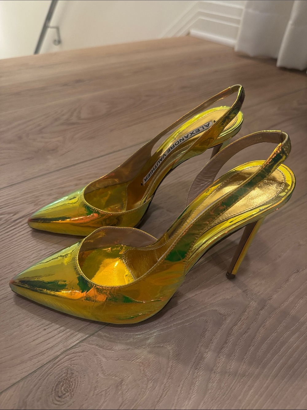 Alexandre Vauthier  Iridescent Yellow-Green Pointed Slingback Heels size 37.5